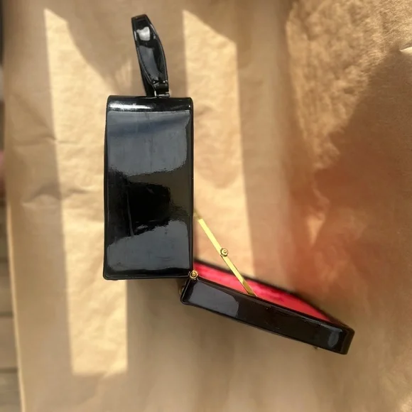 Vintage 1960’s Elizabeth Arden Train Case patent leather - Picture 5 of 10